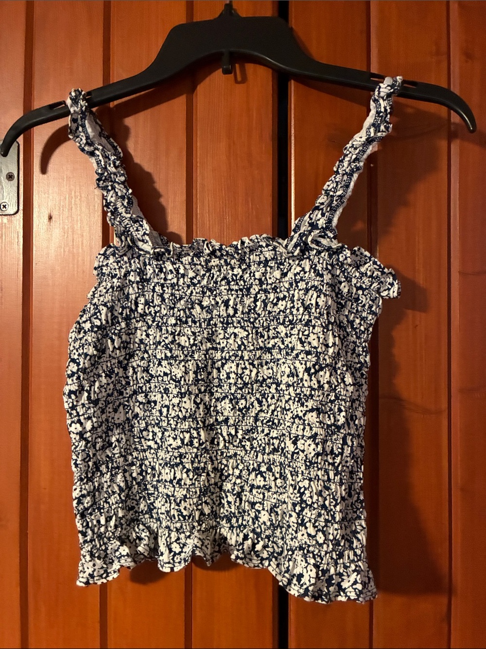 Old Navy Navy and White Smocked Floral Camisole. B1